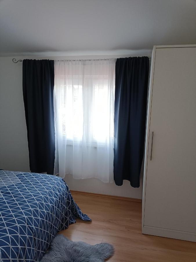 Studio Apartment Dorina Buje Exterior foto