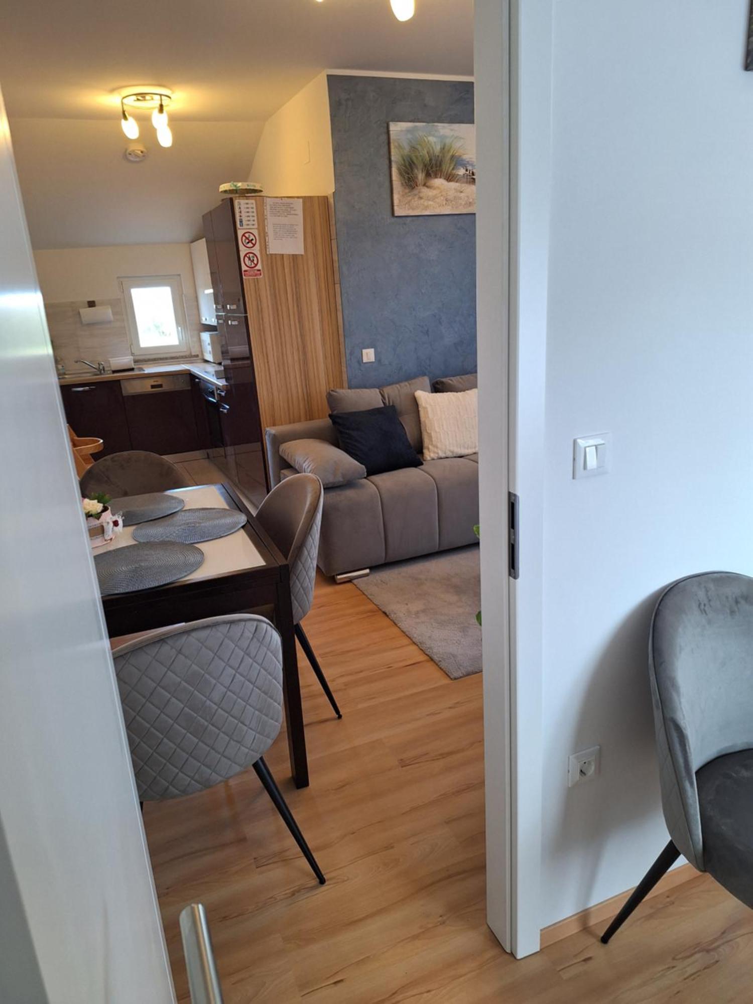 Studio Apartment Dorina Buje Exterior foto
